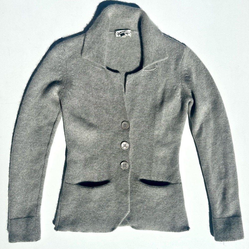 Neiman Marcus 100% Cashmere Gray Button-Up Cardigan, Pockets, XS